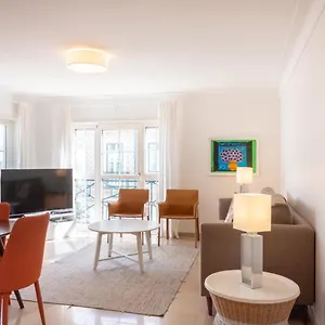 Stylish With Parking By Lovelystay Apartamento Lisboa